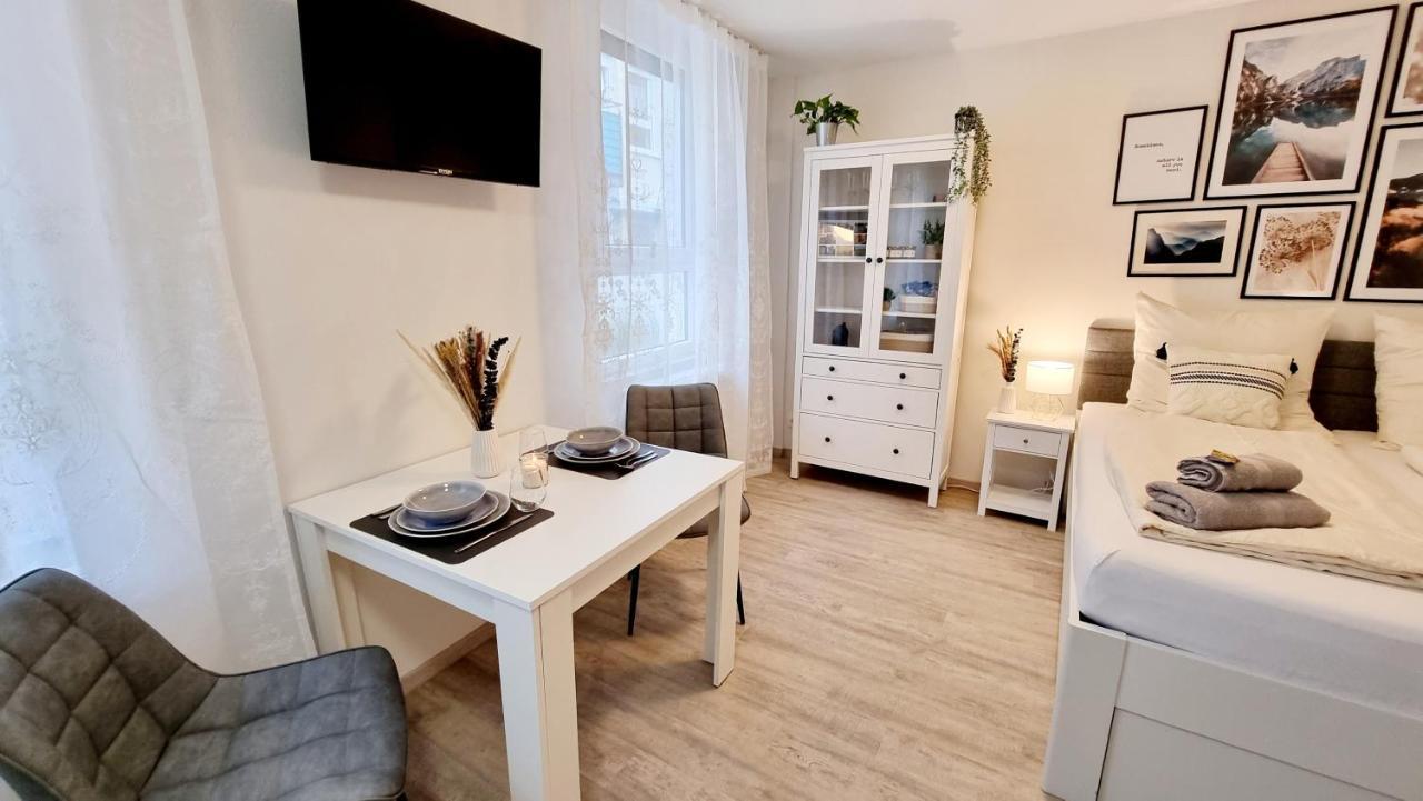 Stadtgarten-Studios - Im Zentrum Mit Parkplatz Weingarten  Exteriör bild